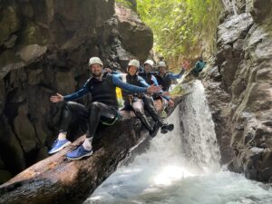 Comment se déroule une sortie de canyoning en Guadeloupe ?